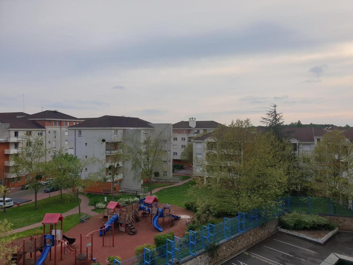 Escale Affaires Dugny-Bourget Apartman Kültér fotó